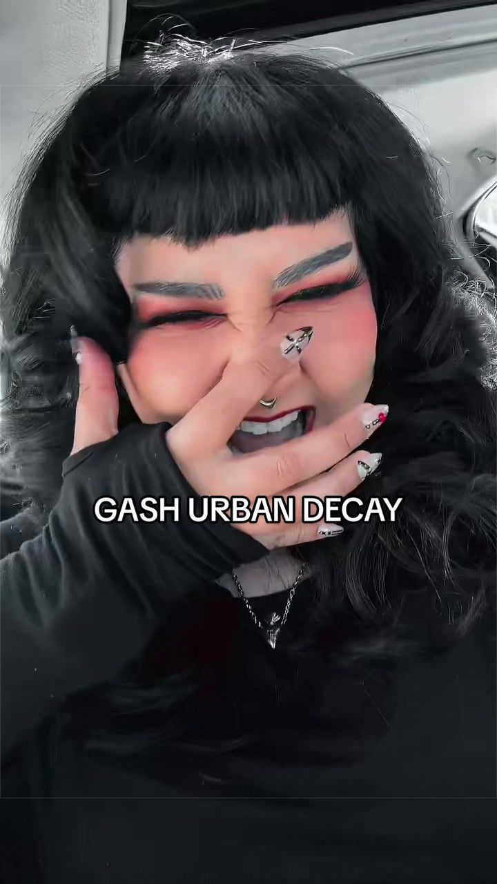 @Hauntina