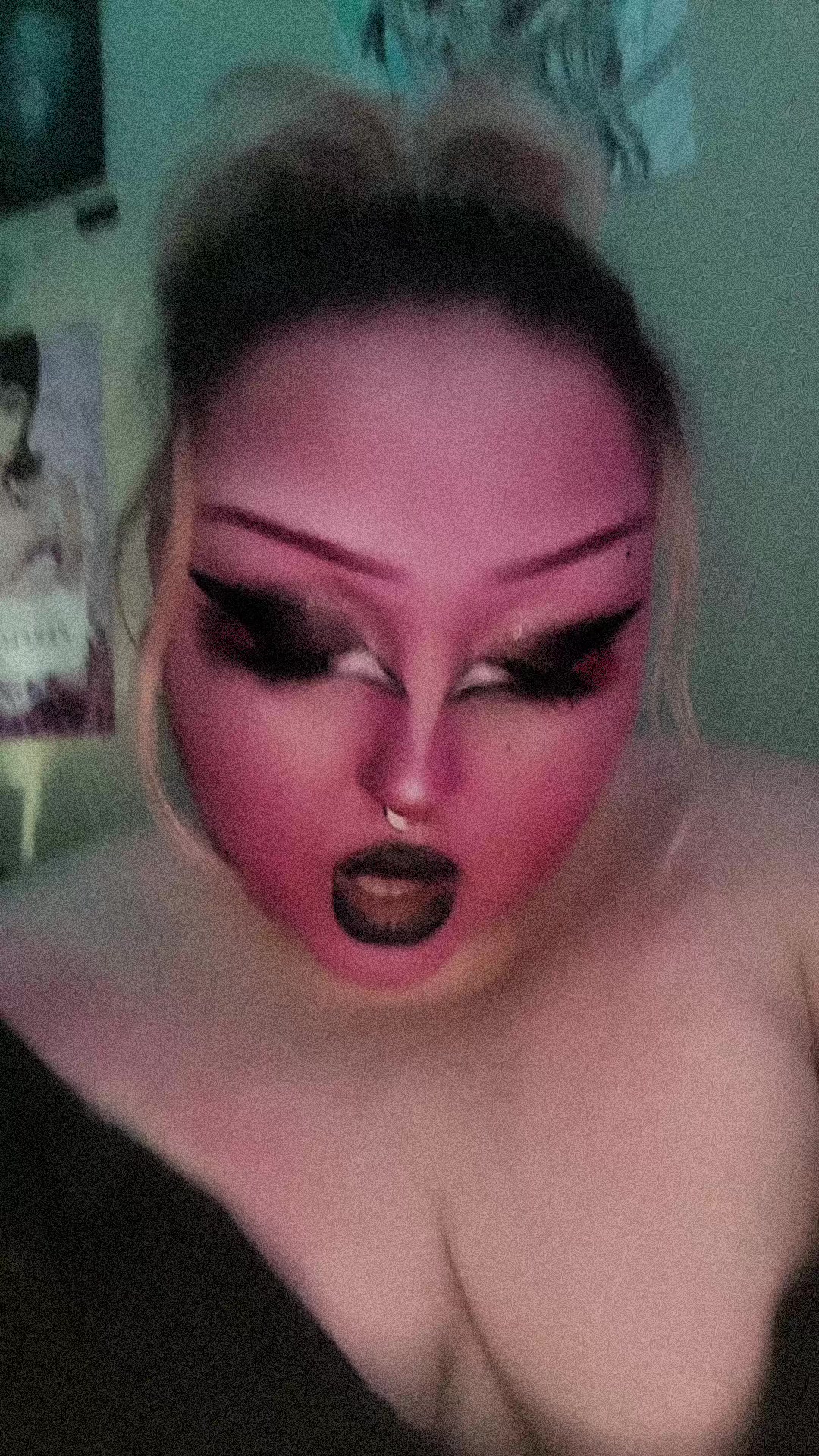 @Blush