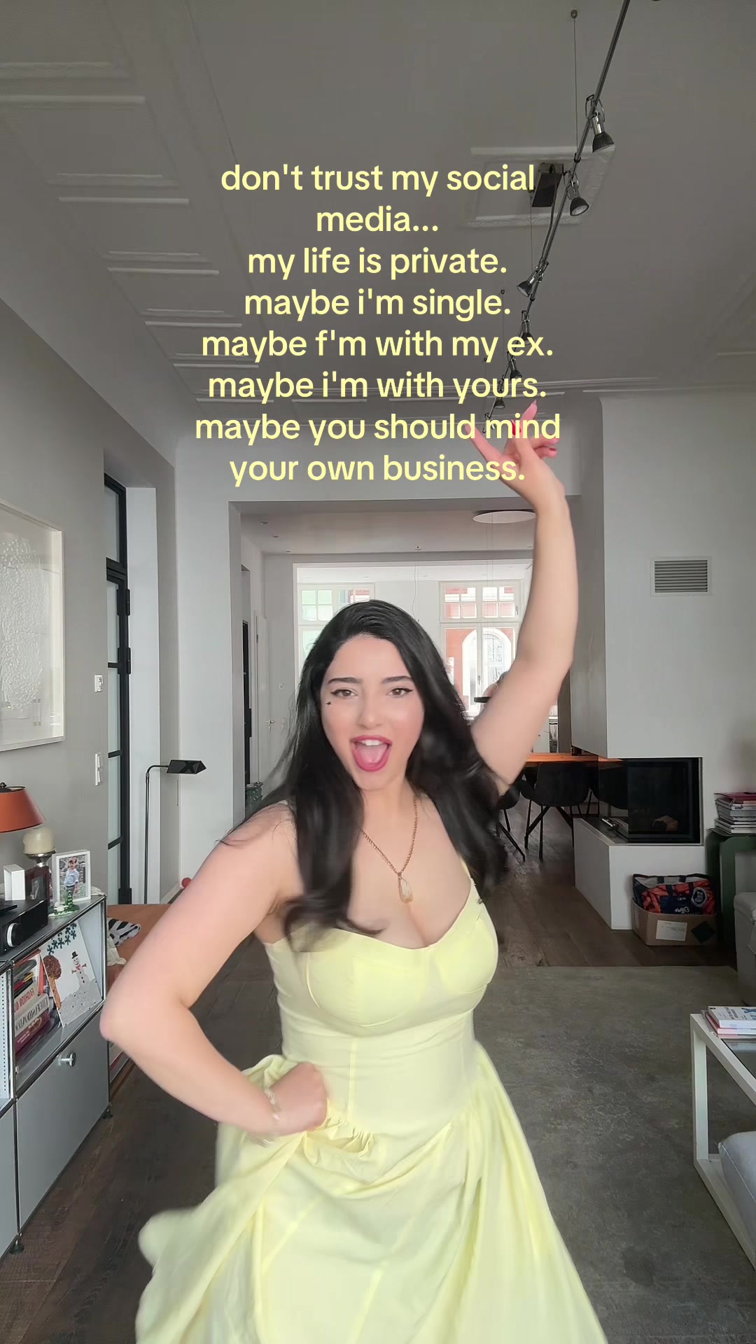 @Nini