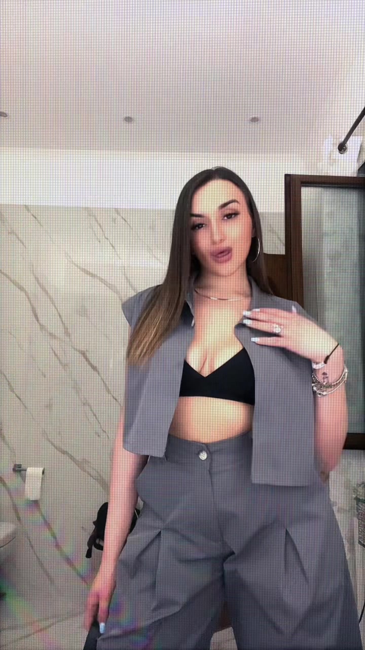 @dorianagallo__