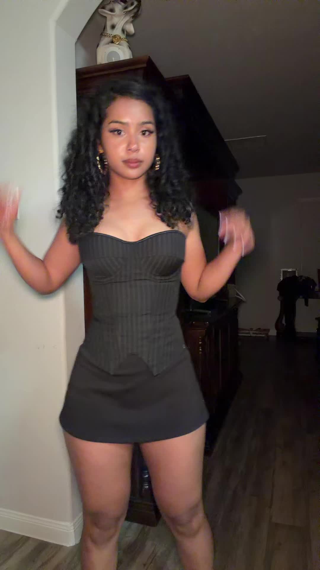 @✨𝕱𝖊𝖗𝖓𝖆𝖓𝖉𝖆✨