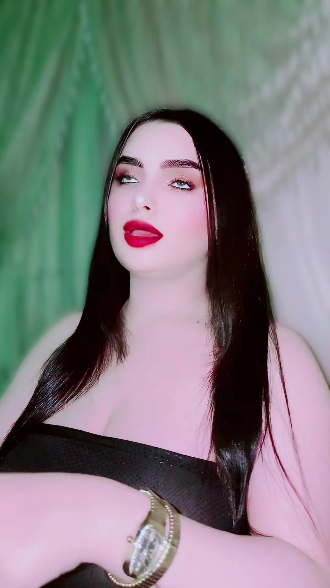 @لالة سلطانة 👑💜🪬