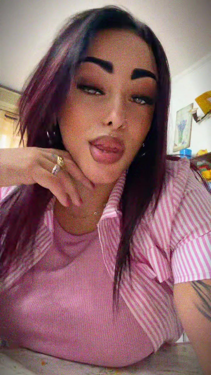 @Vanessa Lorenzo🖤
