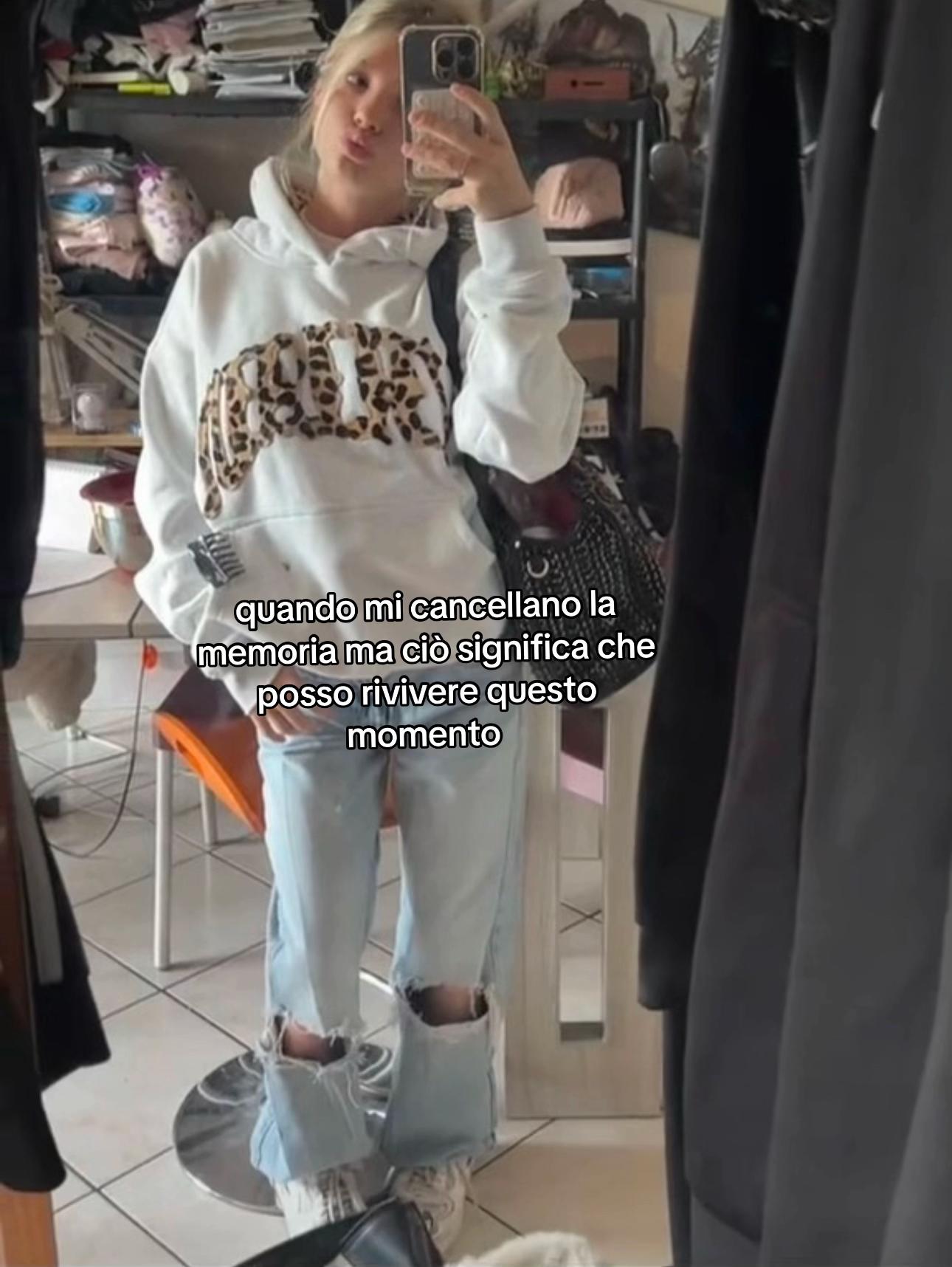 @𝚓𝚞𝚕𝚢