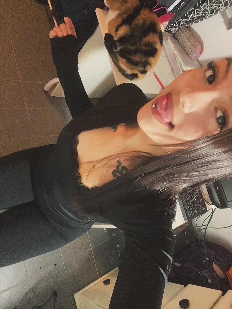 @0