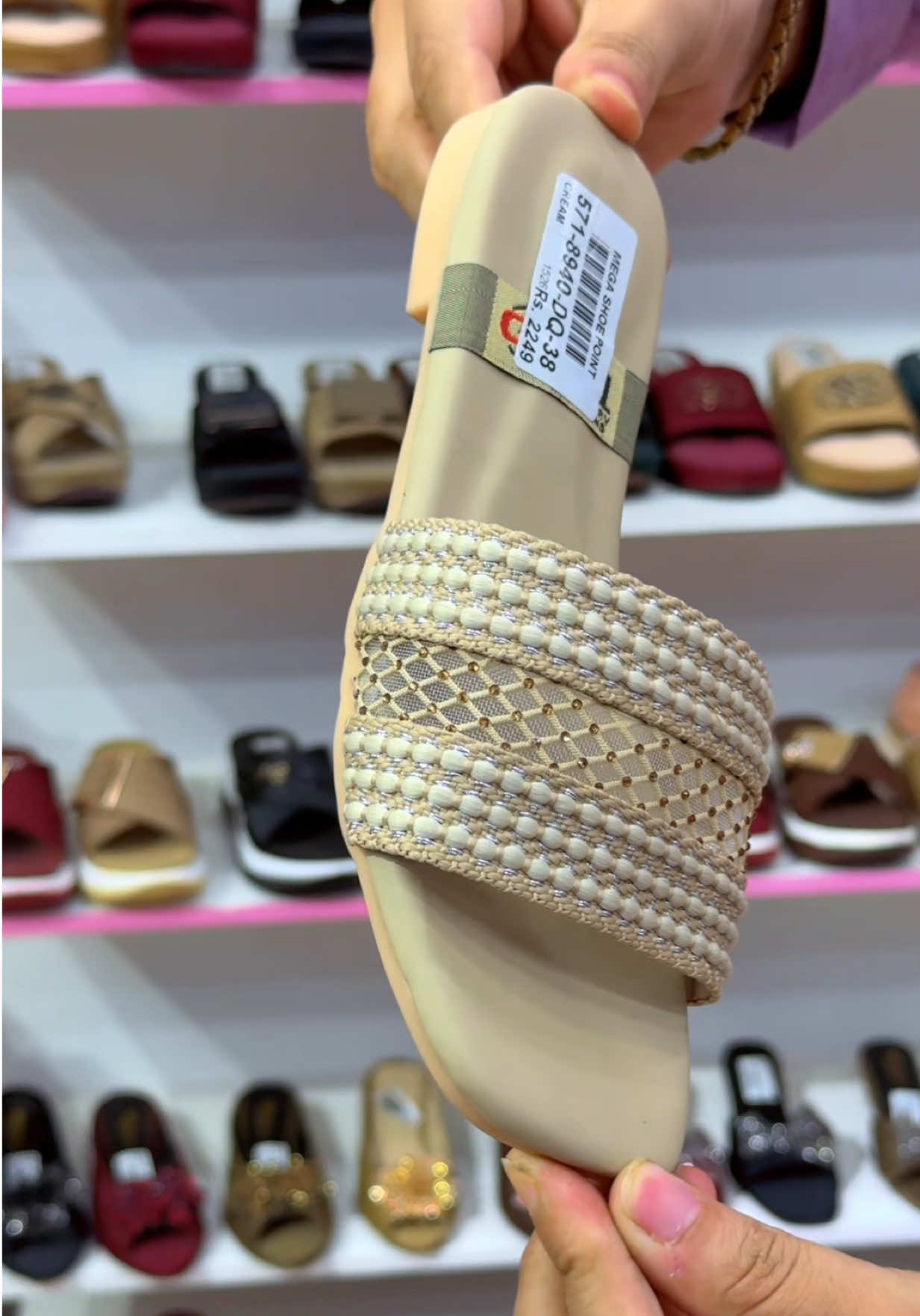 @Mega Shoes point Chakwal