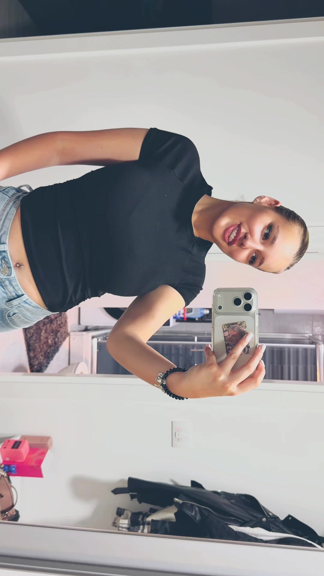 @Anastasija