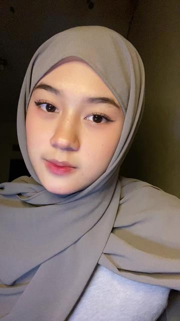 @zihaann