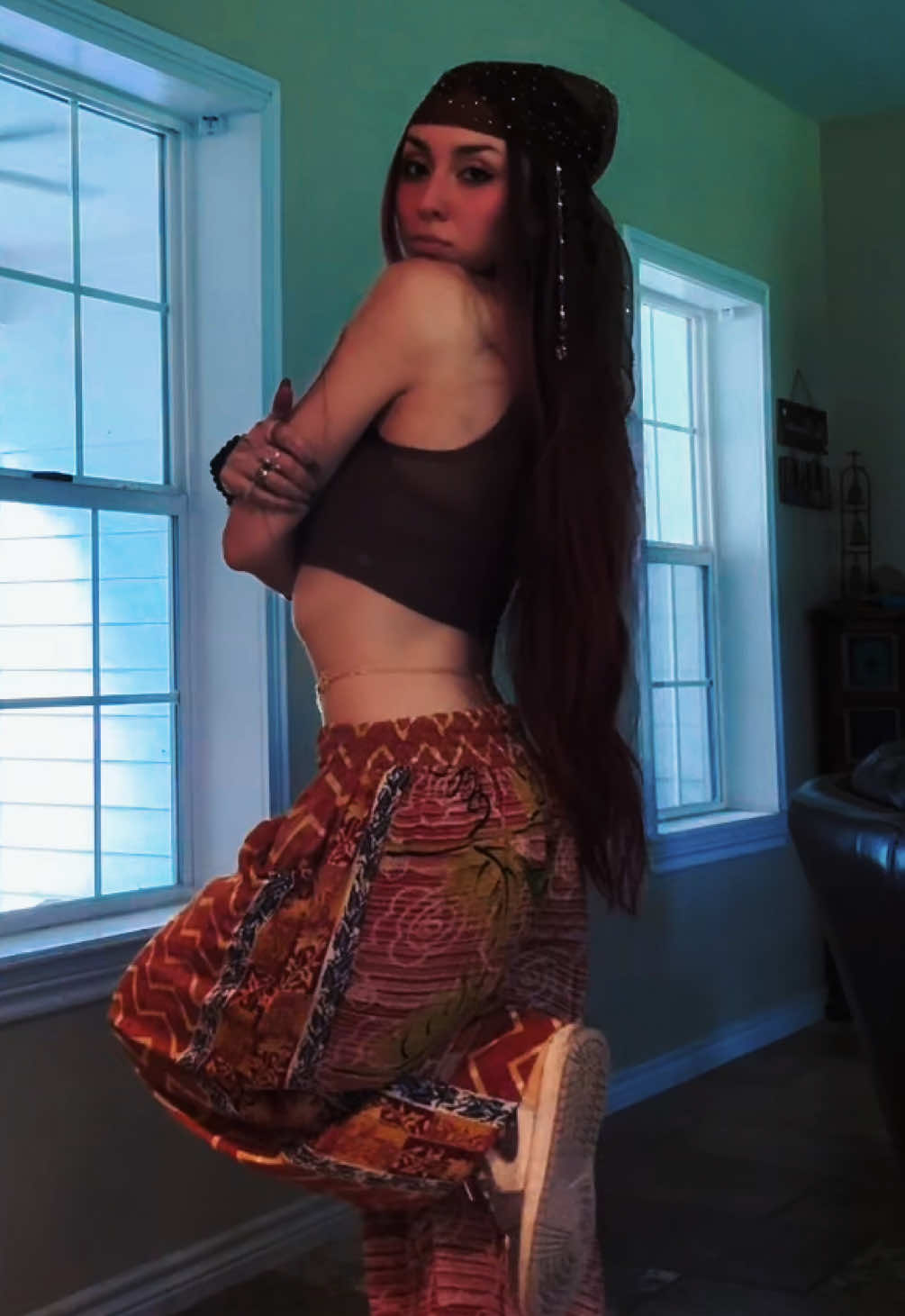 @:p
