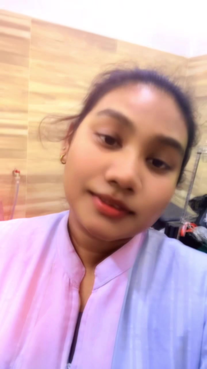 @SAPNA GIRL 😩🌸🌚
