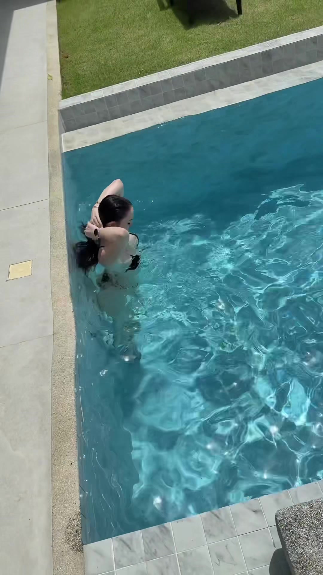 @anastasia