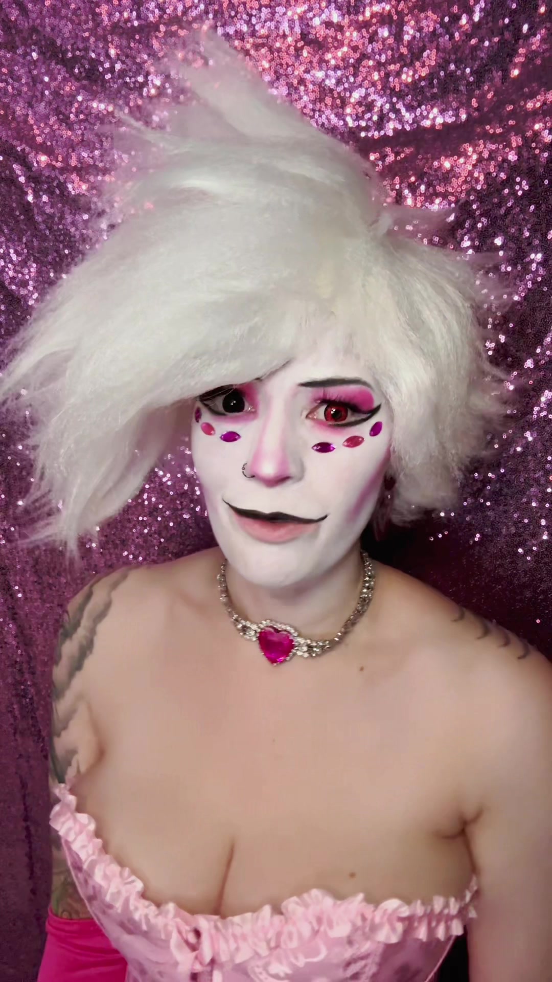 @MonsterMommy🧛🏼&zwj;♀️
