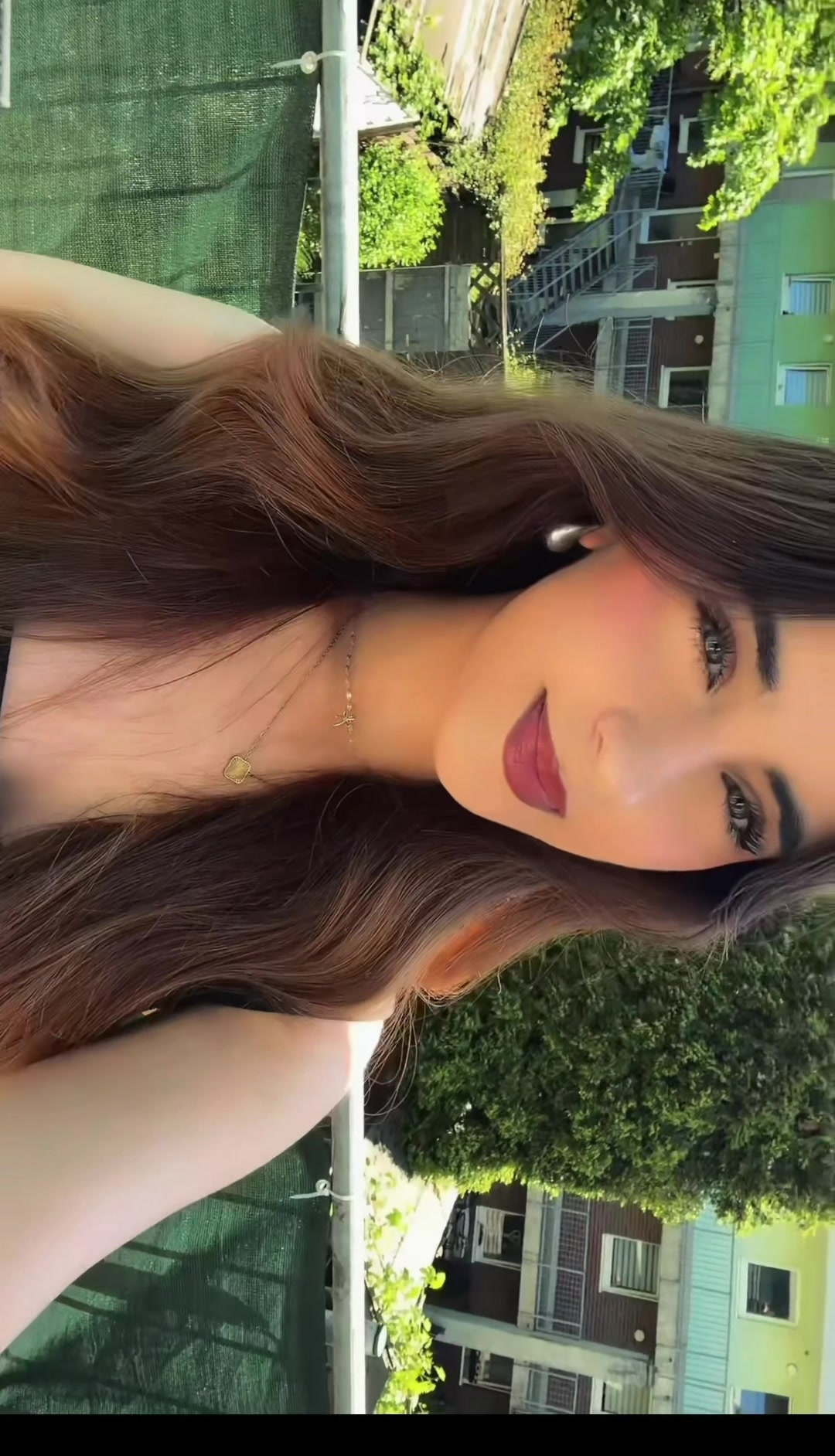 @Eysn