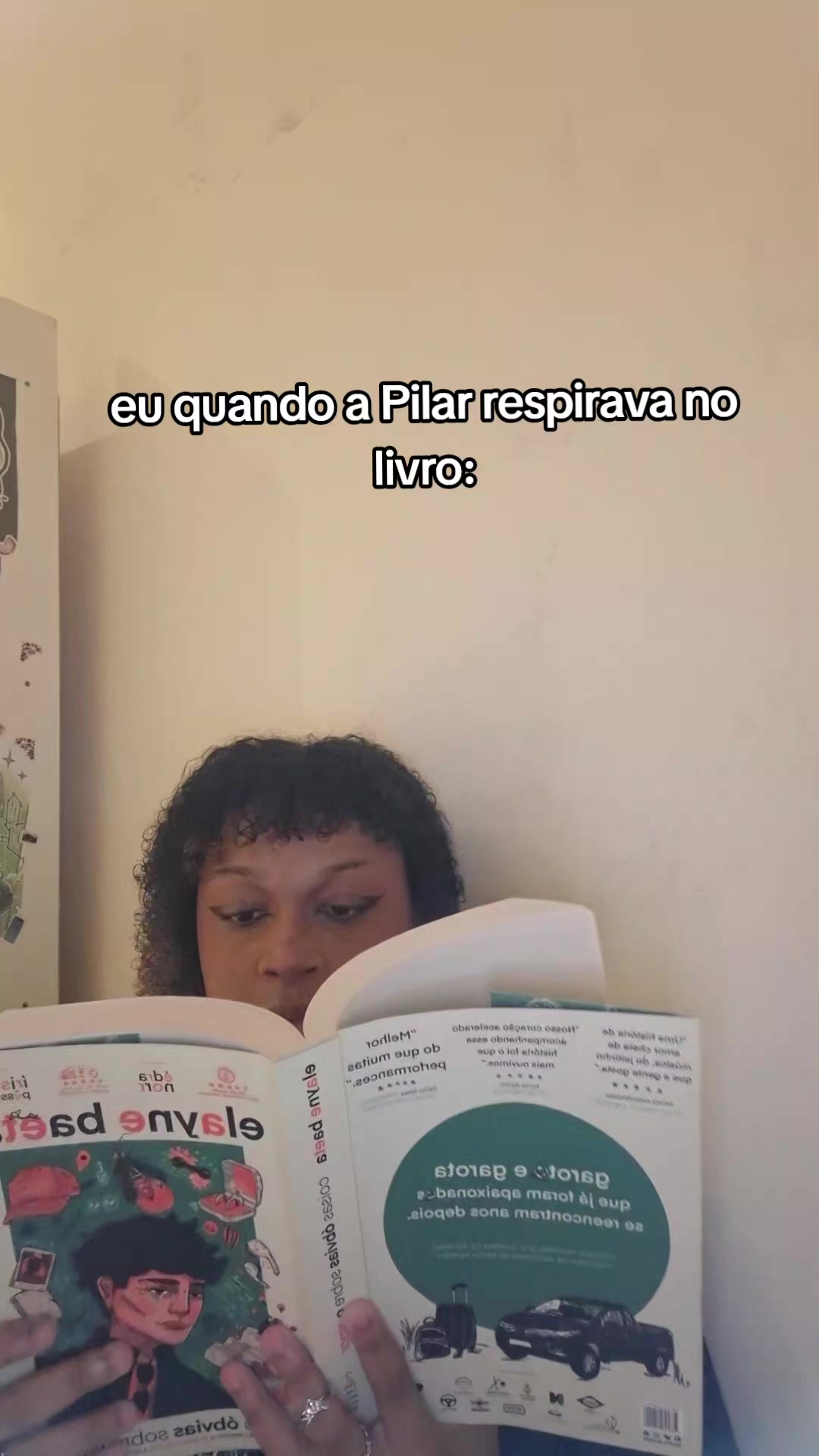 @ari &ndash; booktok💗📚