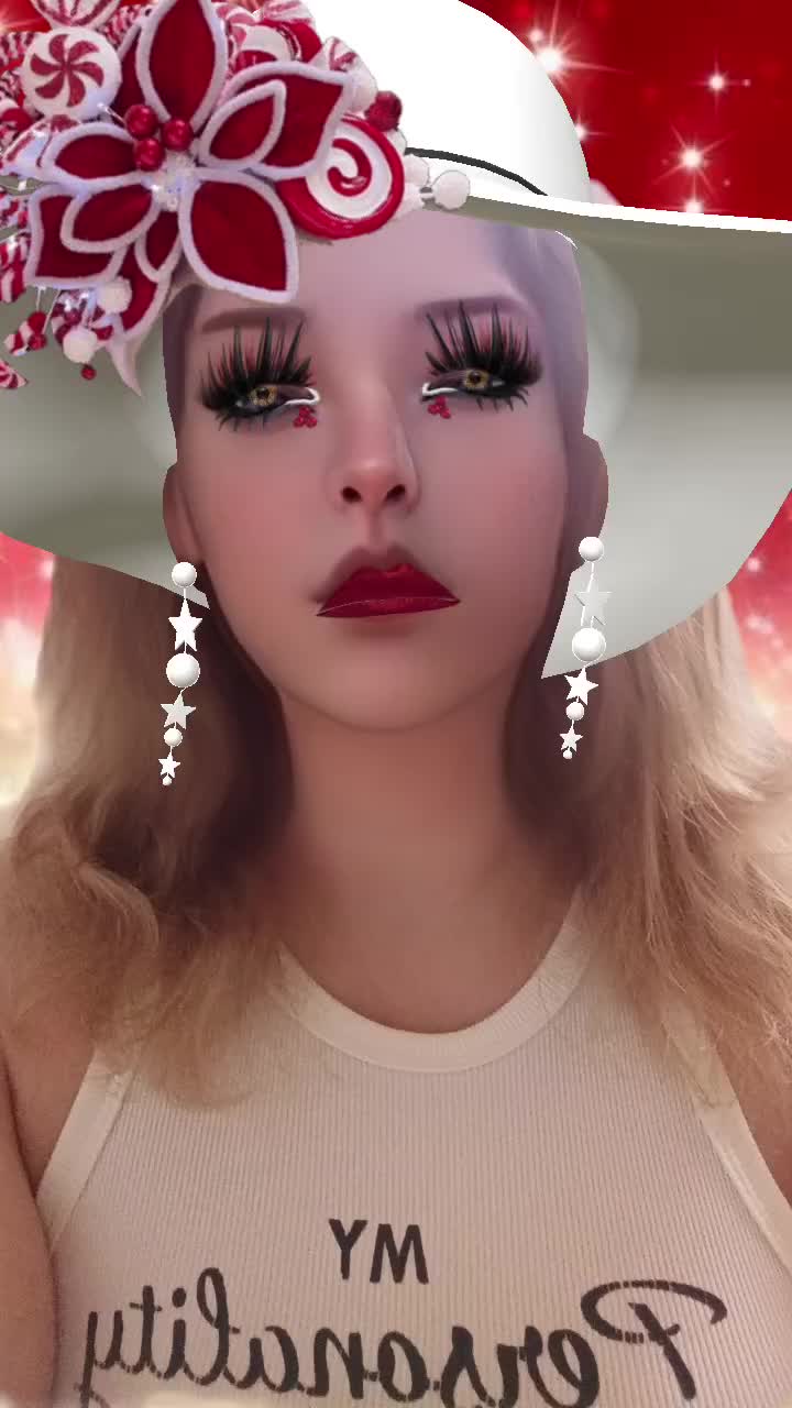 @LUCIOUSSTRAWBERRYKISSES🌈