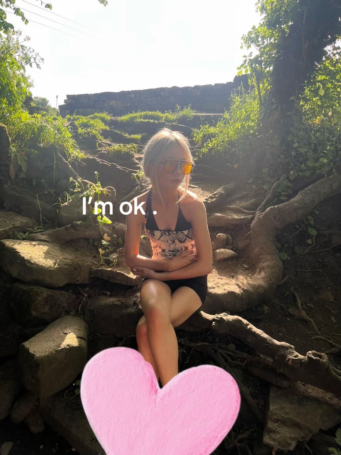 @𝐜𝐡𝐚𝐫𝐥𝐨𝐭𝐭𝐞𝐨𝐥𝐢𝐯𝐢𝐚