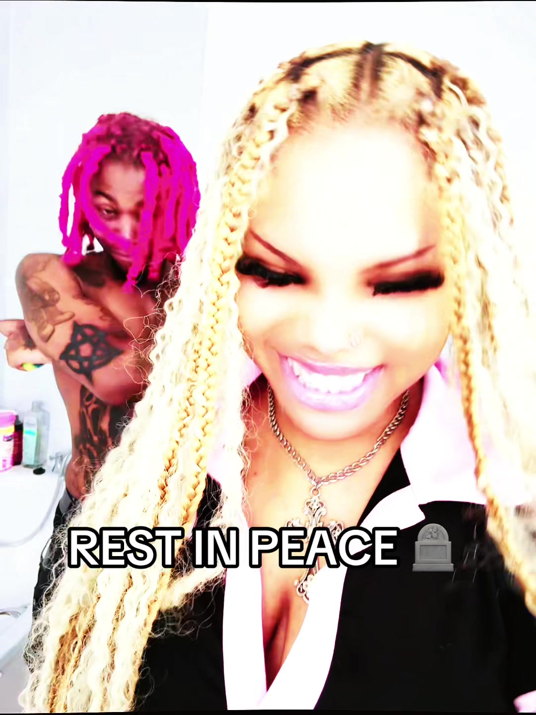 @𝐀𝐚𝐥𝐢𝐞𝐧𝐁𝐫𝐚𝐚𝐭👽🫟