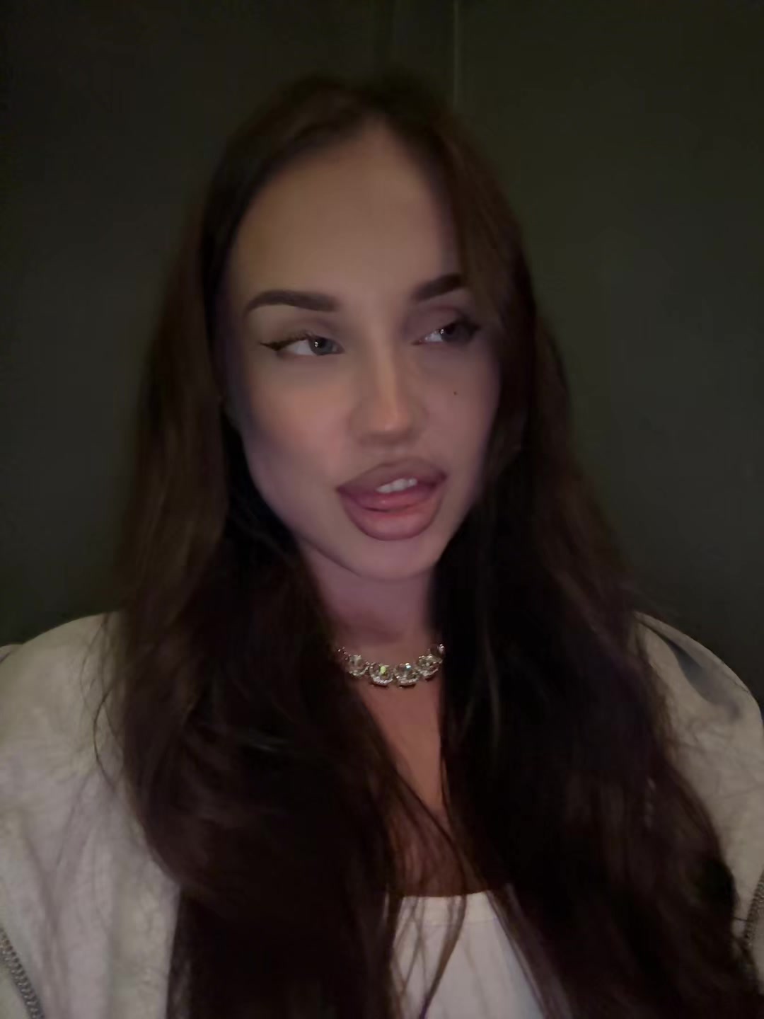 @Тгк: Ксюшик вещает