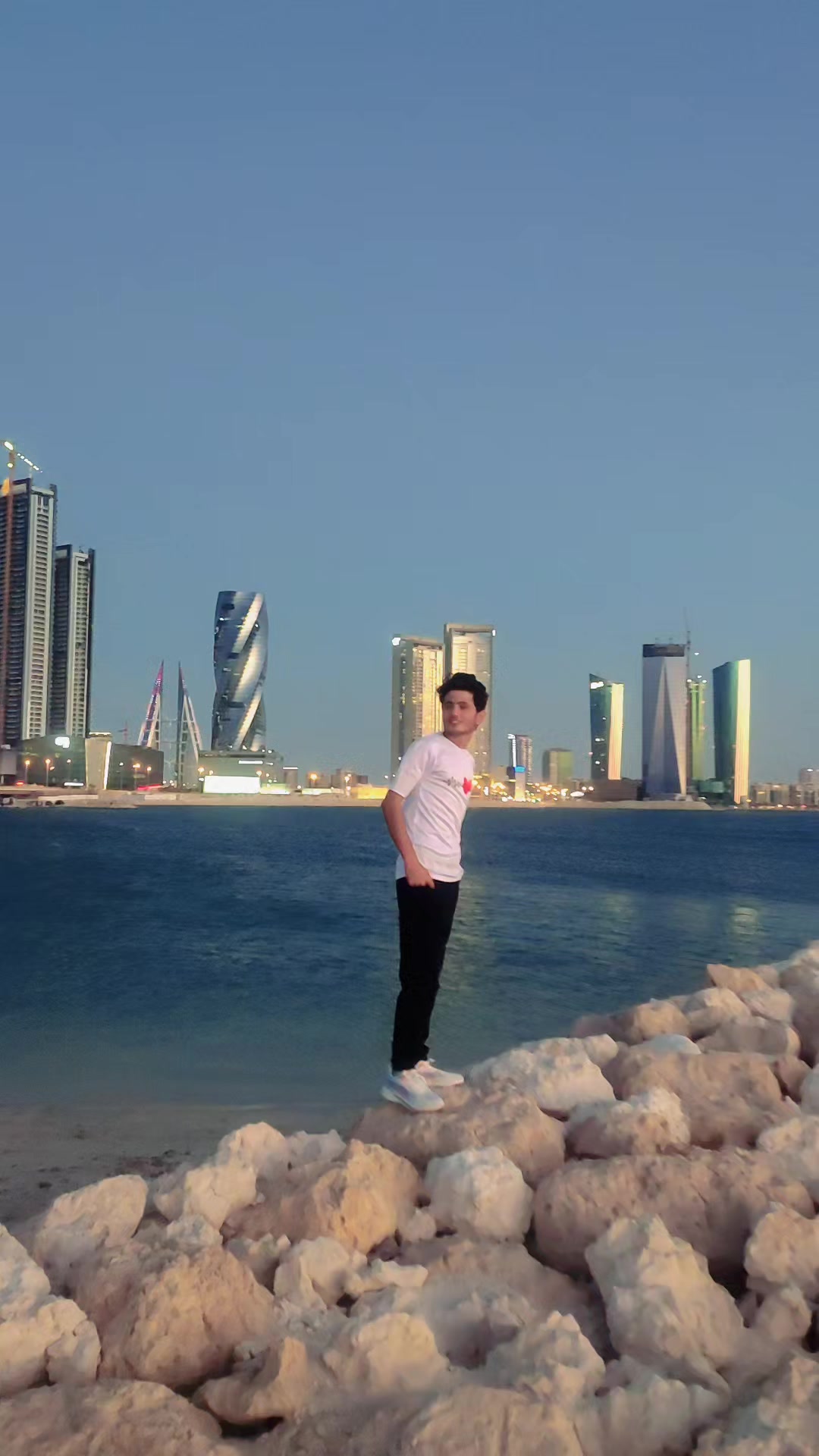@⭐⃟𝄞  &Atilde;M&Icirc;R &Aring;FR&Iuml;D&Icirc;🇧🇭 ࿐࿑🎭