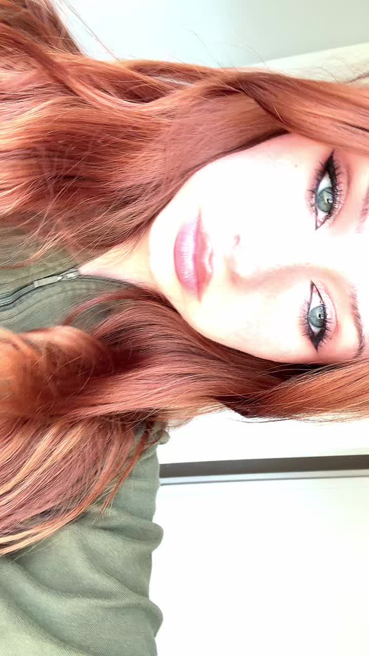 @🧝🏼♀️