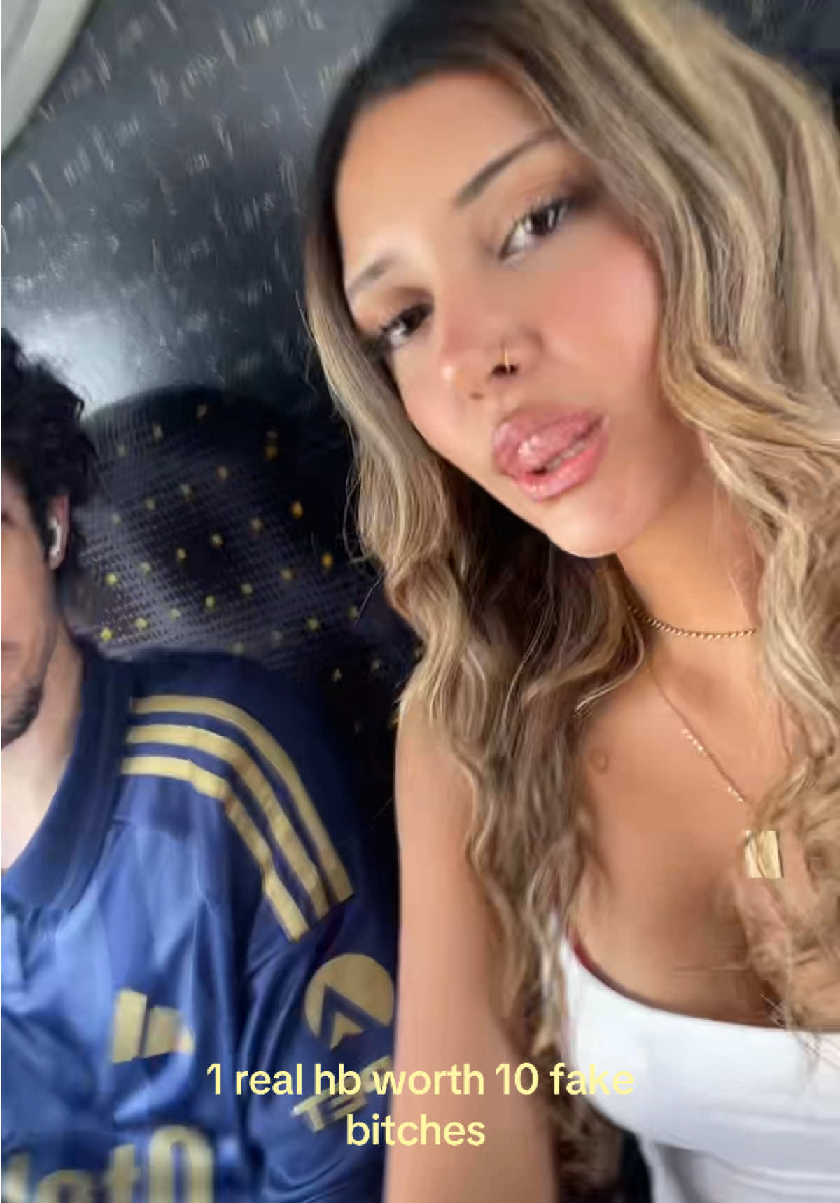 @av&aelig;