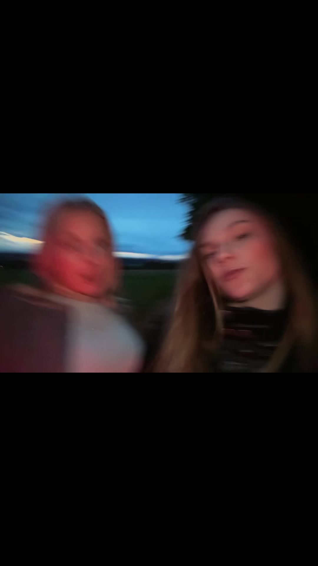 @poli