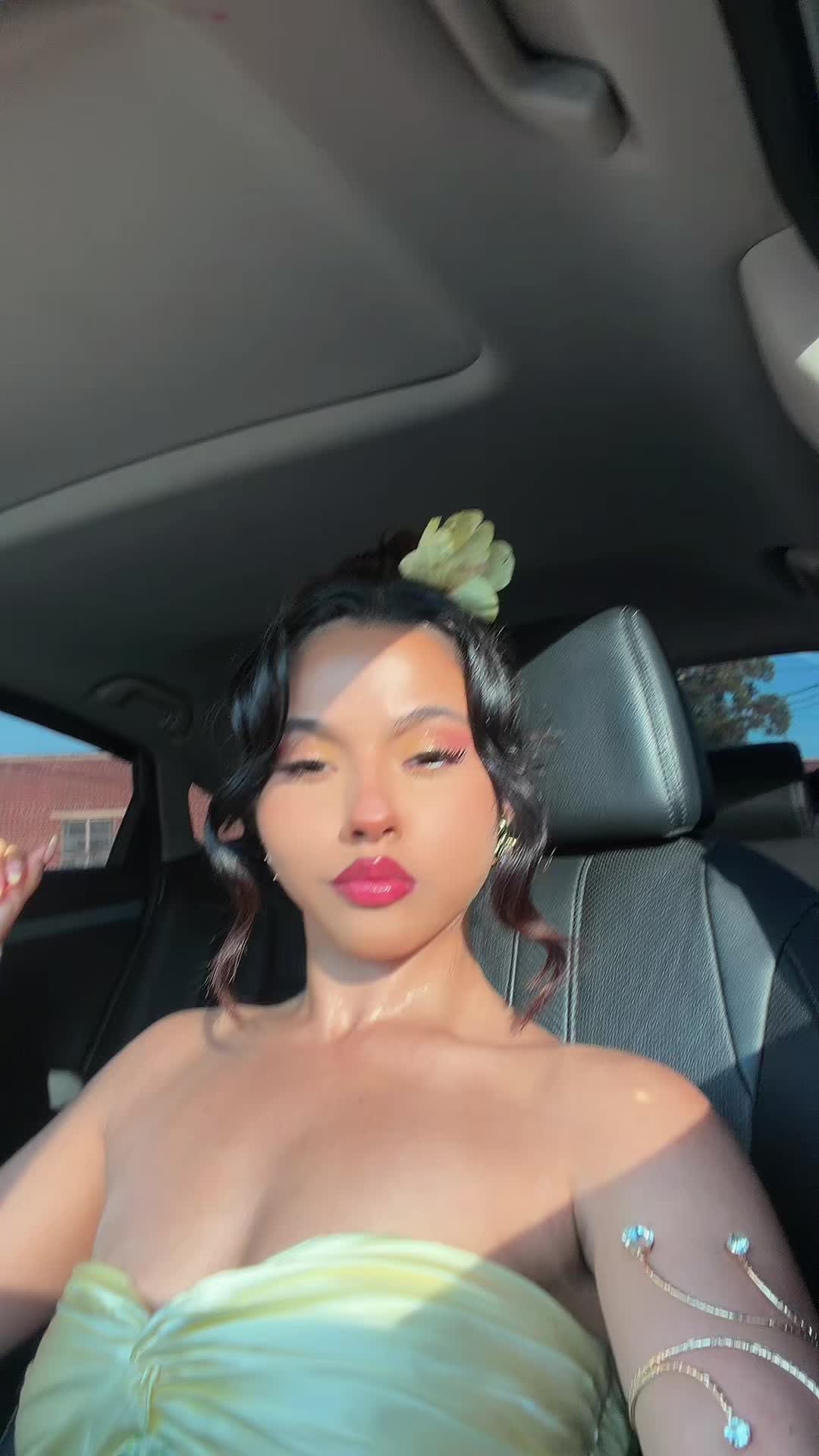@Angely💋