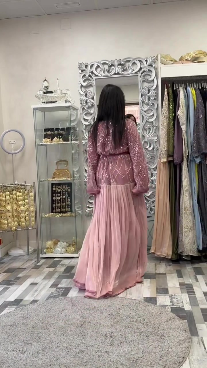 @JADE KAFTAN