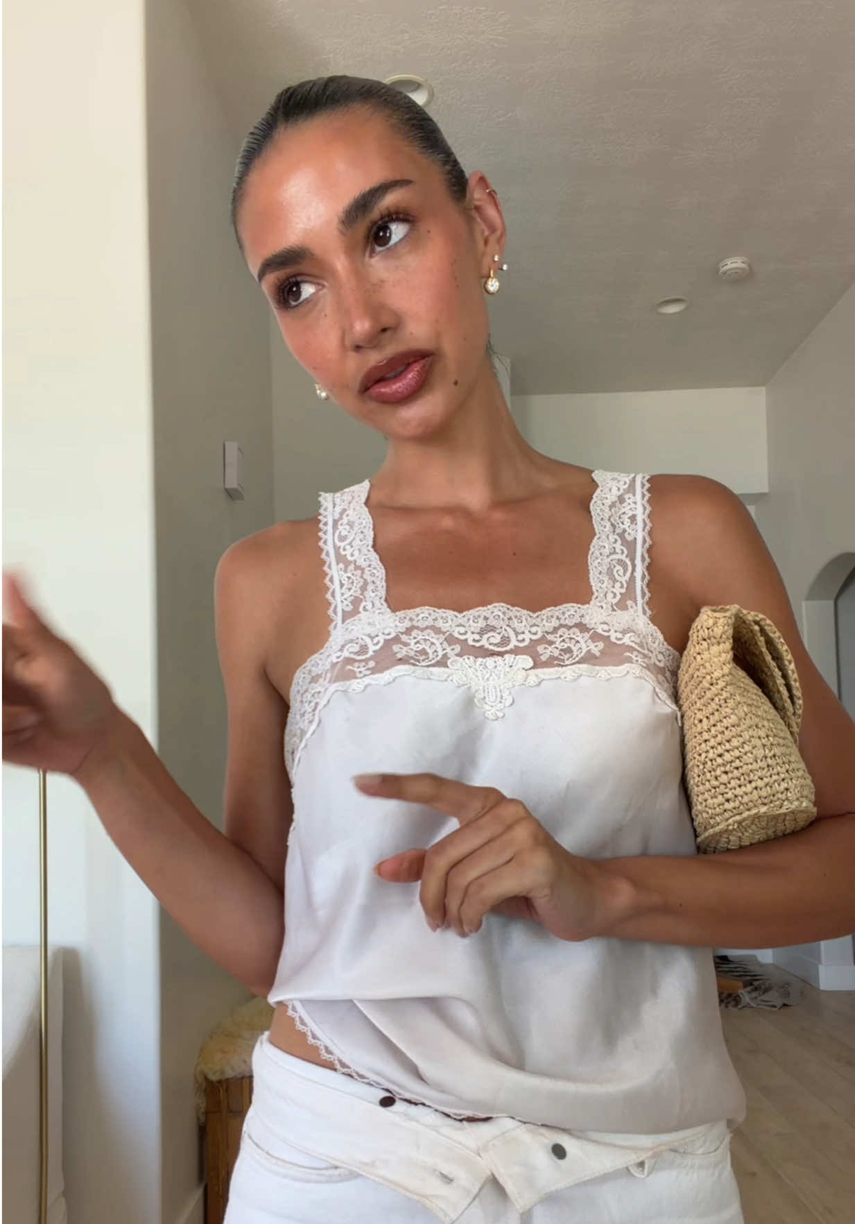@himichellewhite