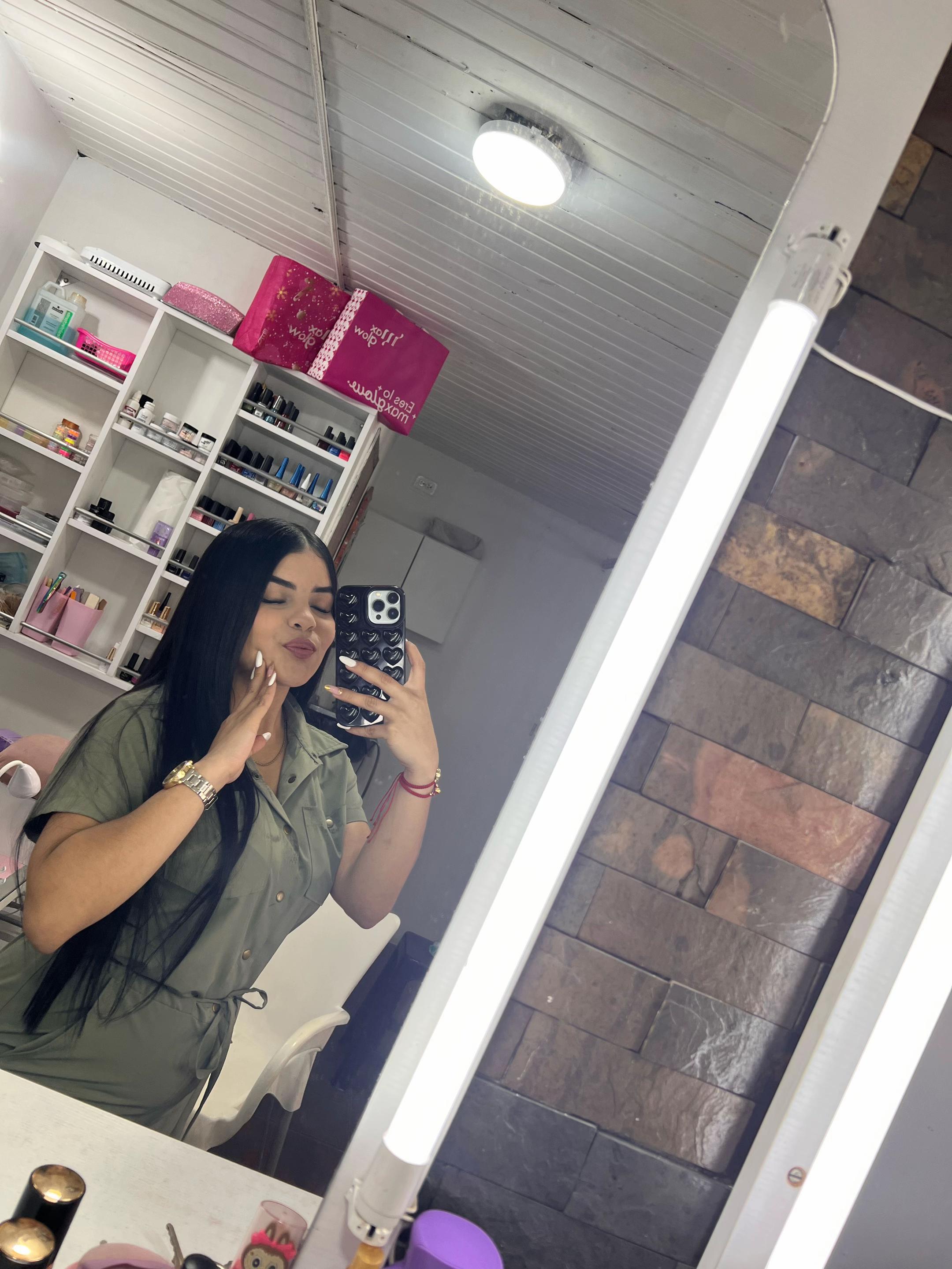 @Noemi 🤍.