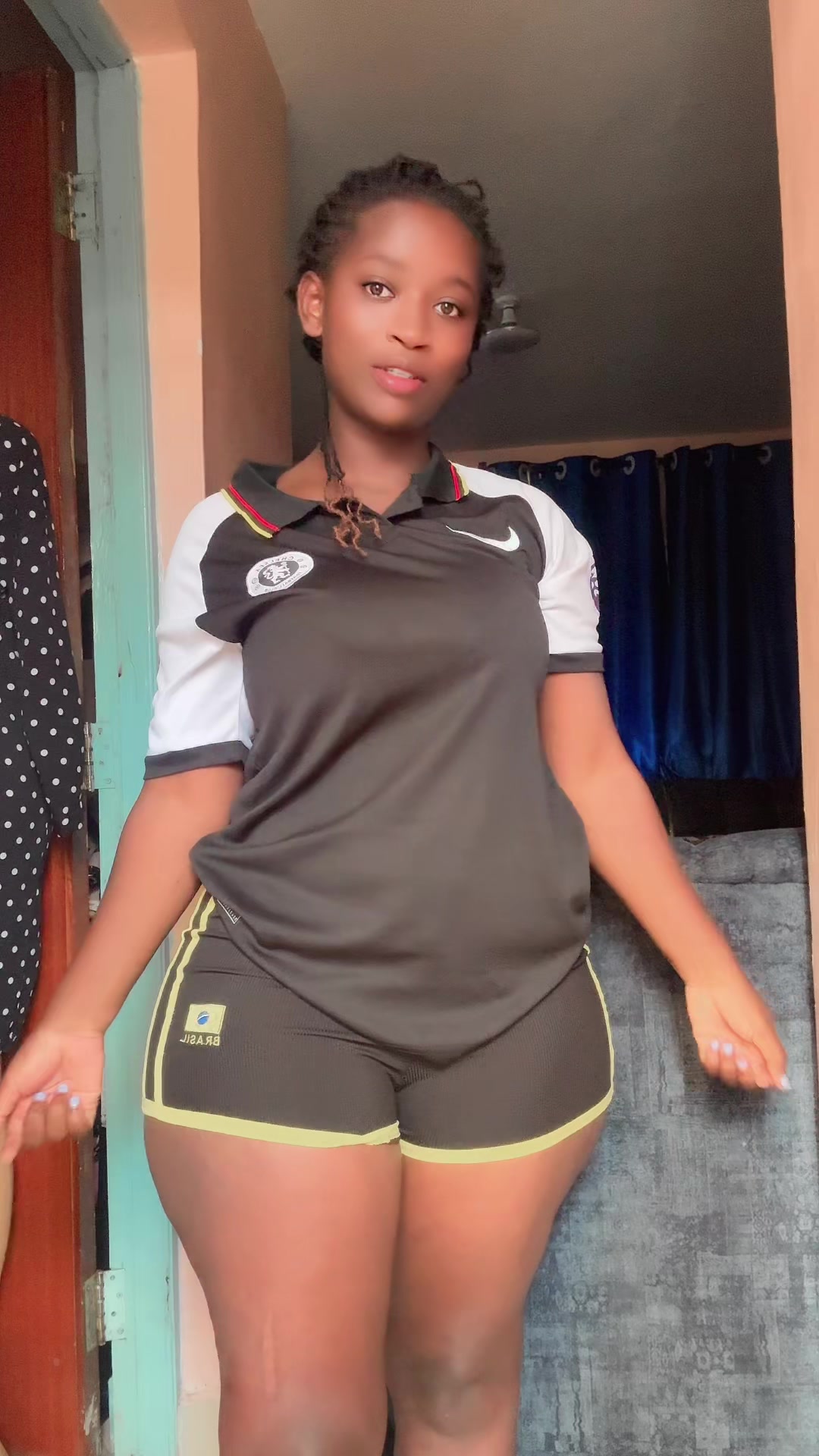 @Rosekwamboka