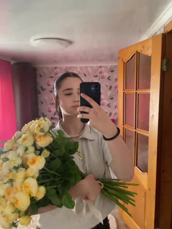 @𝒉𝒂𝒓𝒊𝒕𝒐𝒏𝒐𝒗𝒂