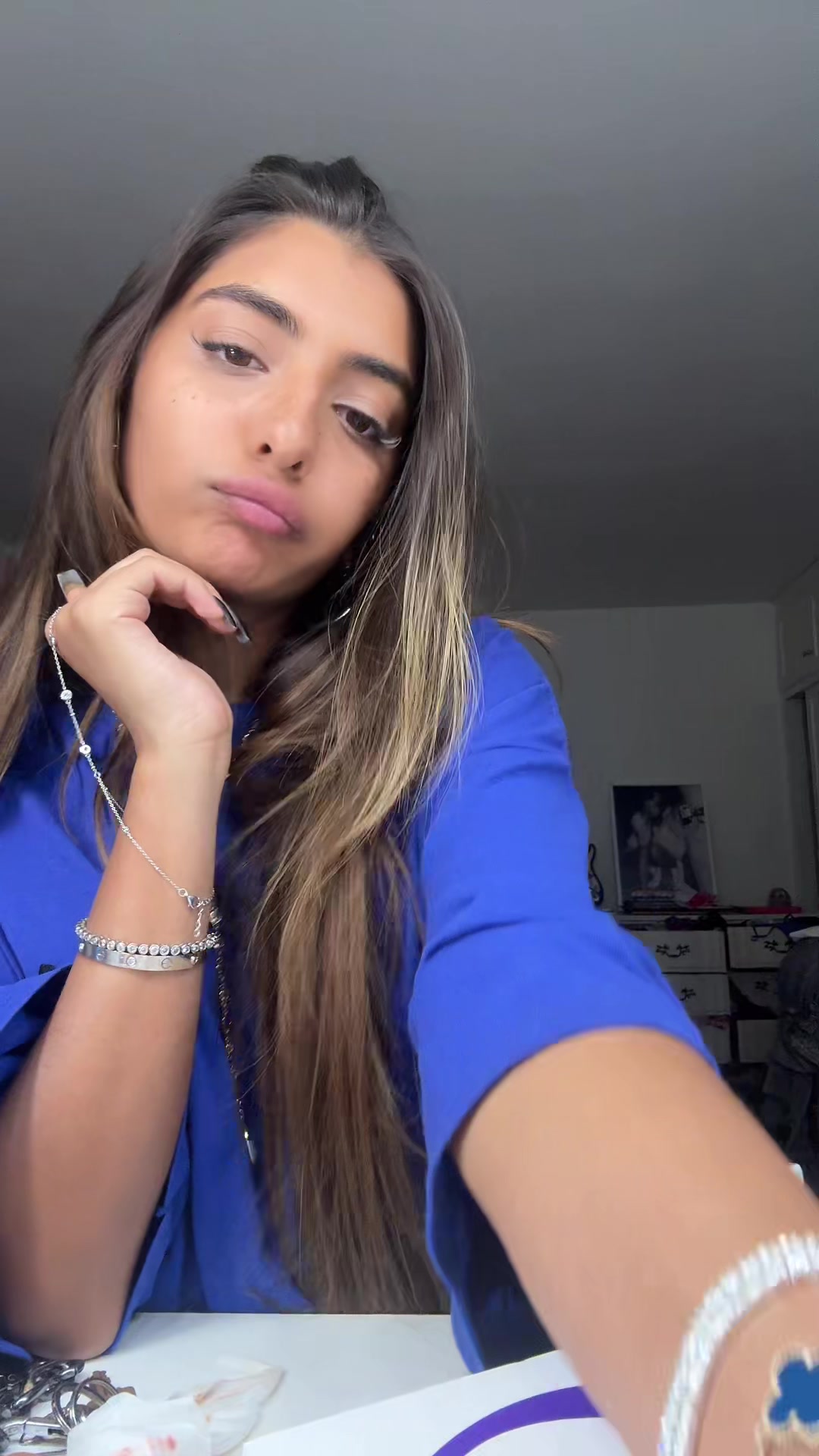 @zoya