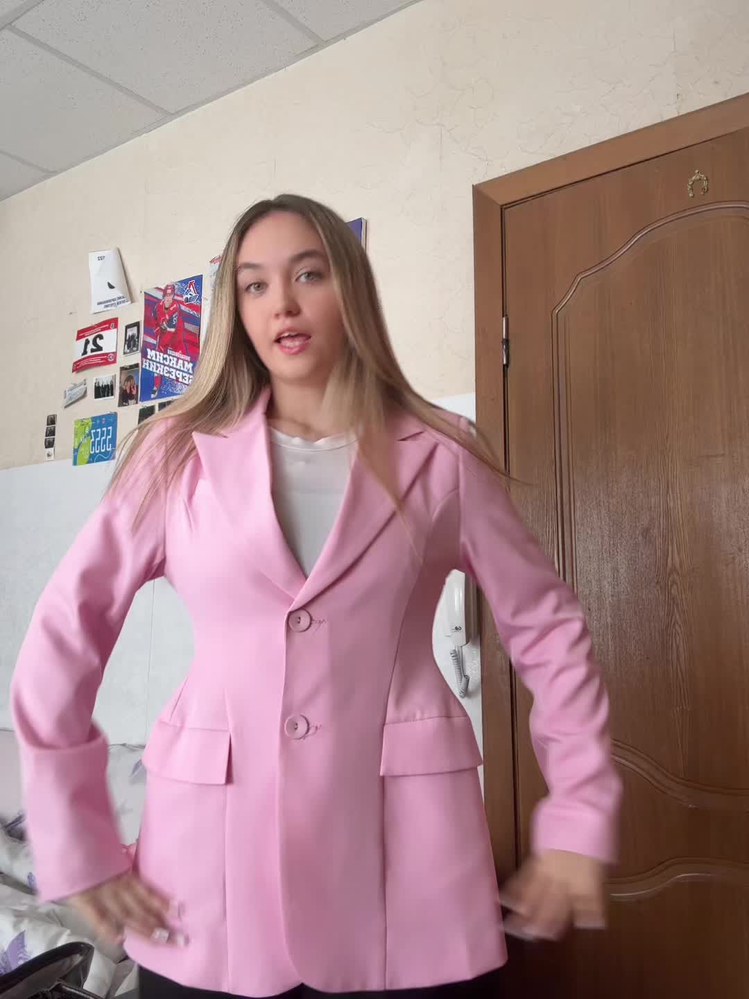 @VIKUSYA
