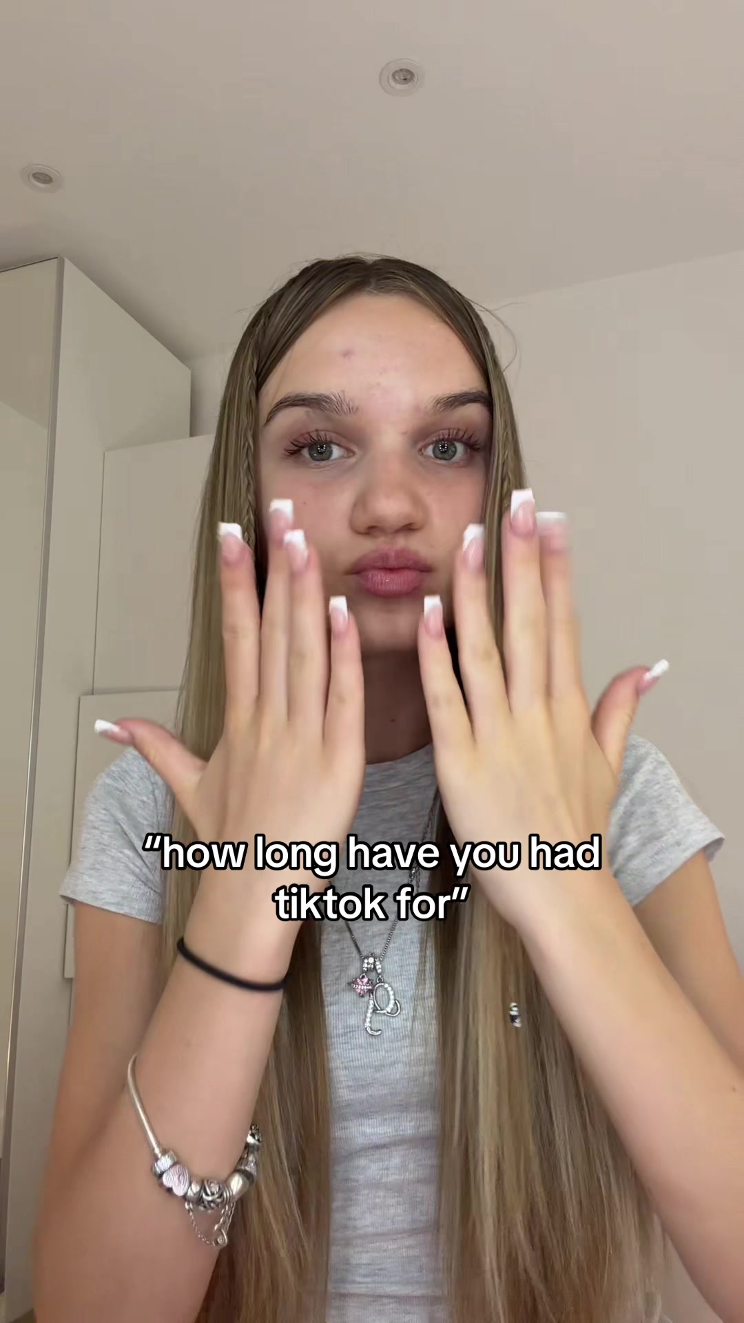 @gabriela