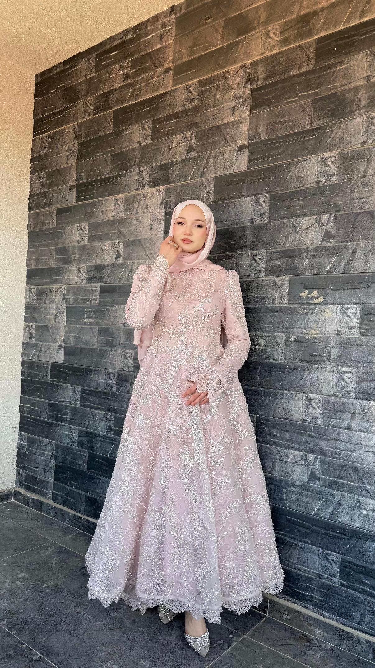 @Hazem Rental Dress