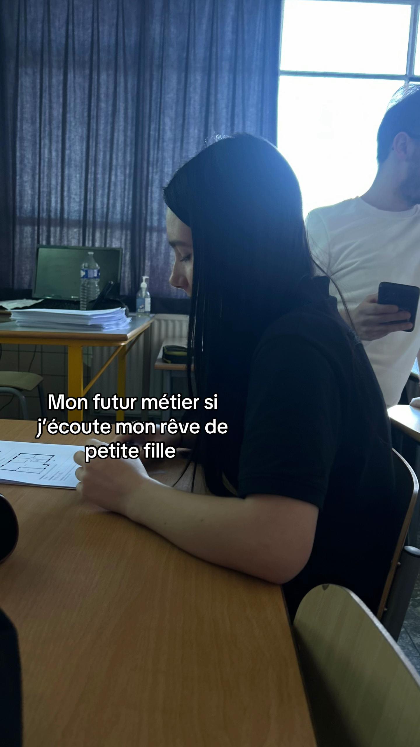 @C’𒉭 ᛉ🗡️