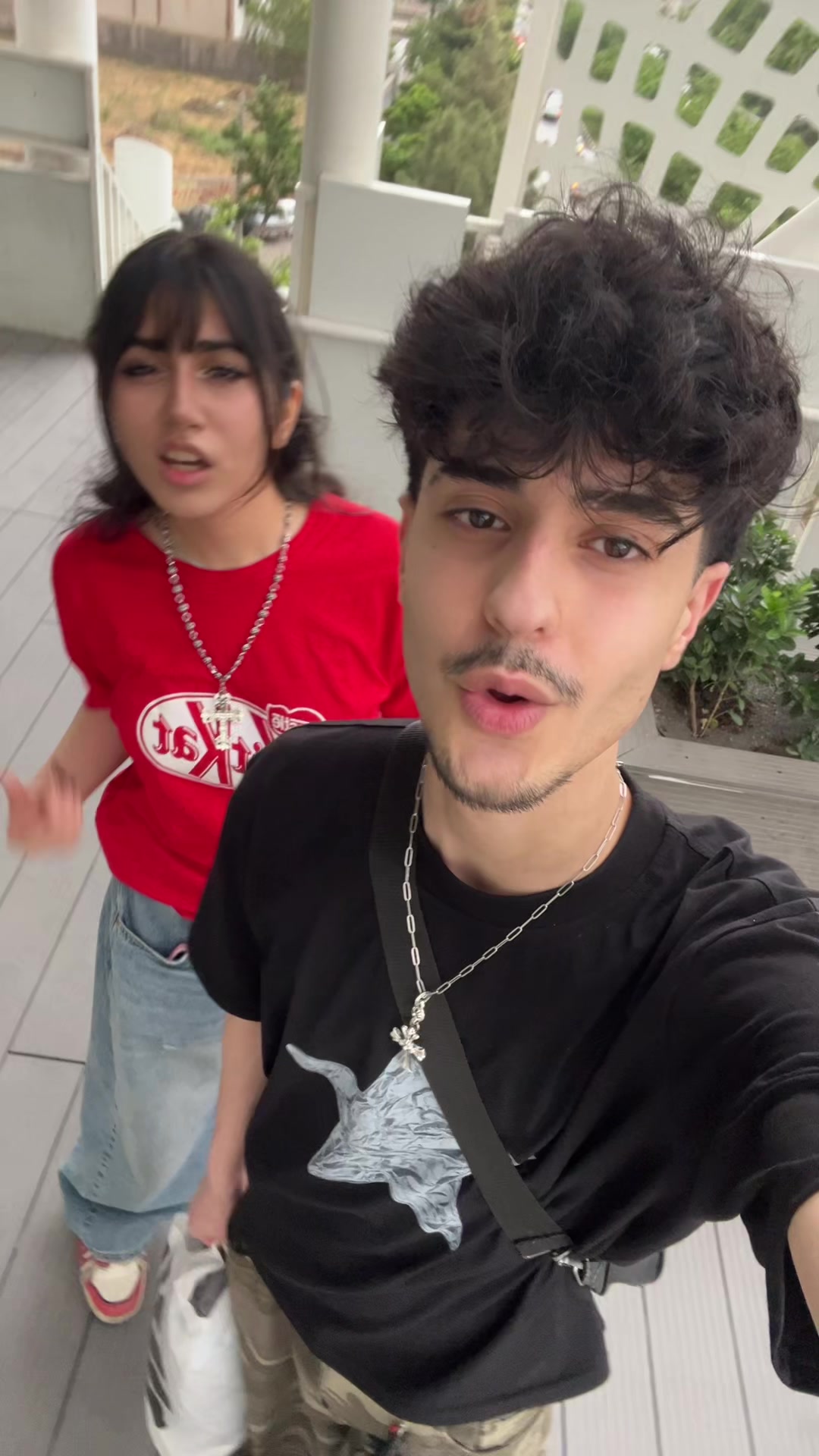 @Ravin | راوین