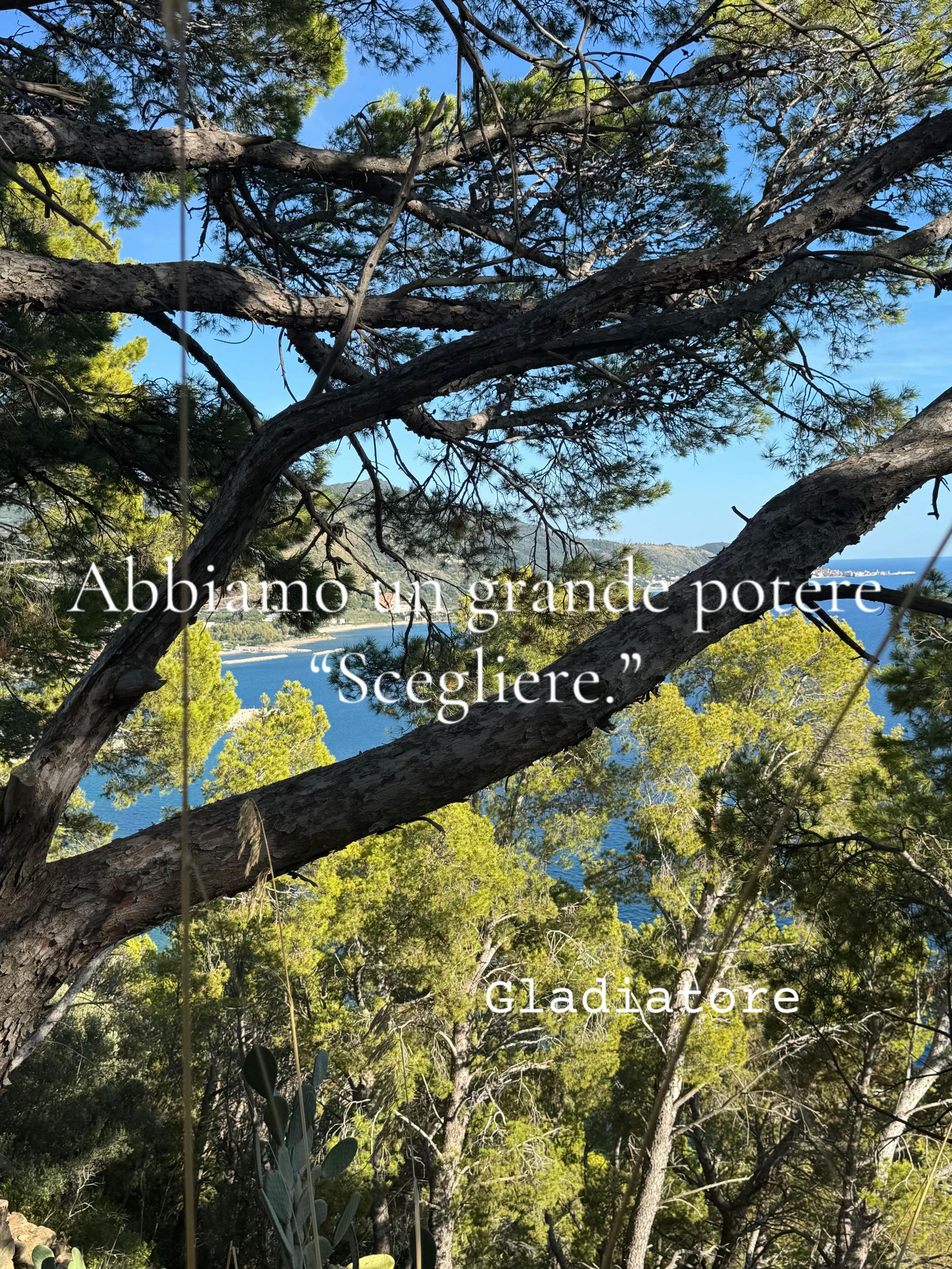 @GLADIATORE