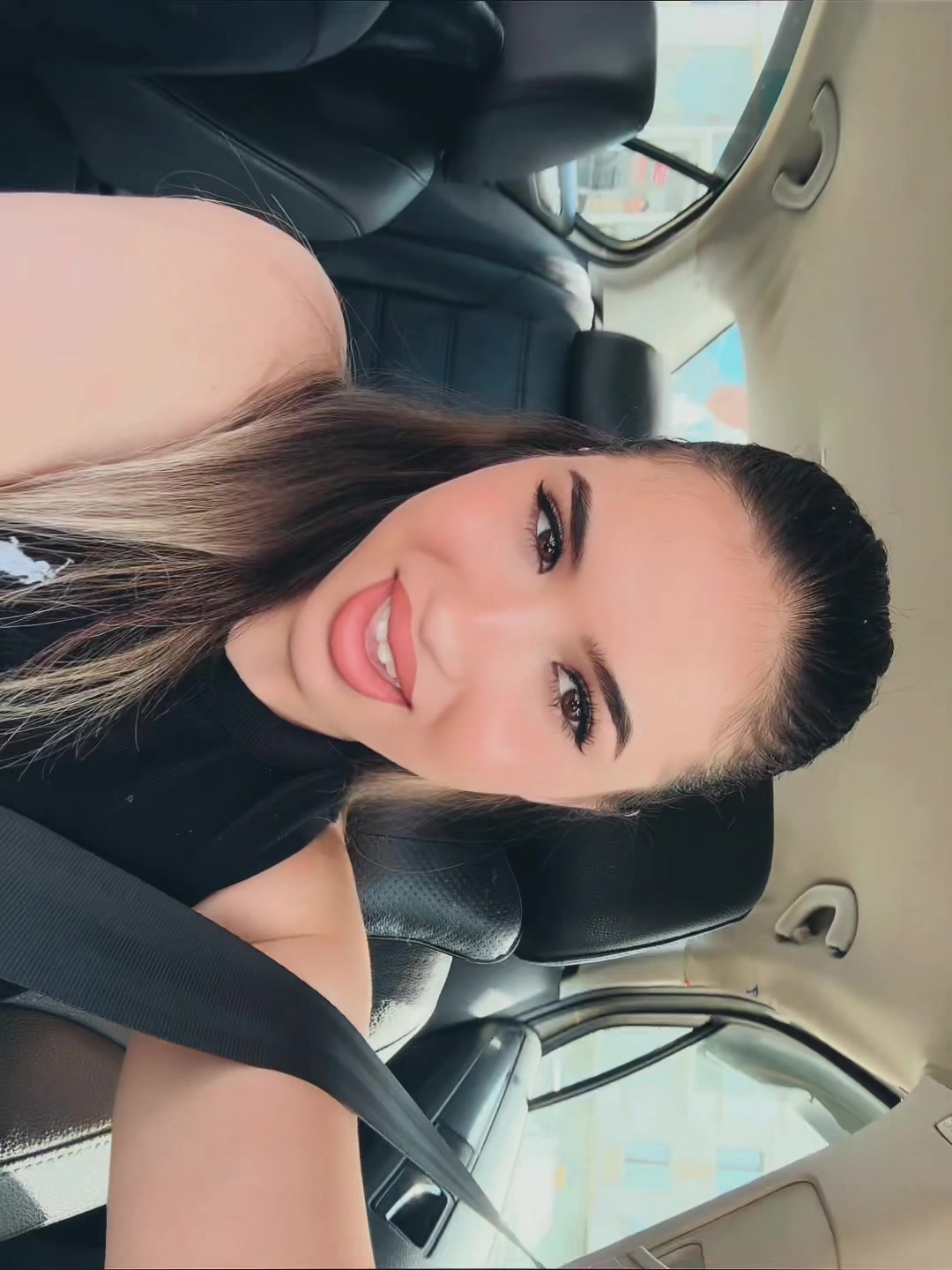 @⭐️LIZAZU⭐️
