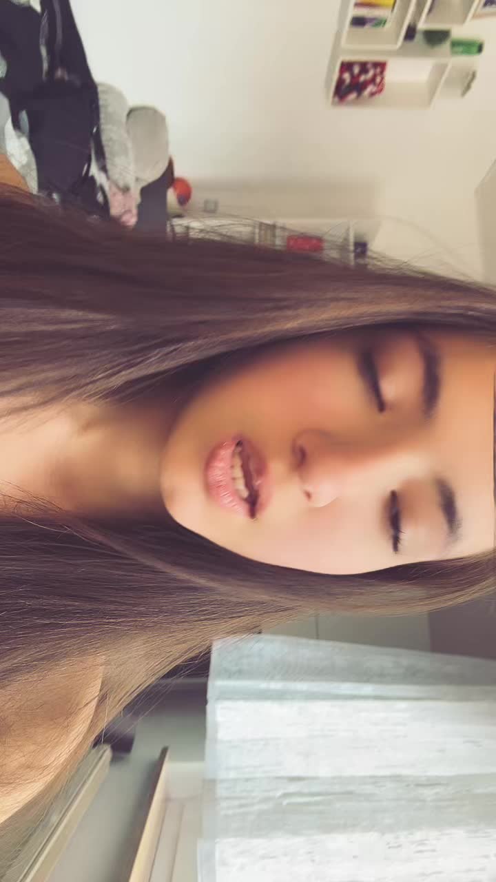 @𝒂𝒍𝒚𝒔𝒔𝒊𝒂
