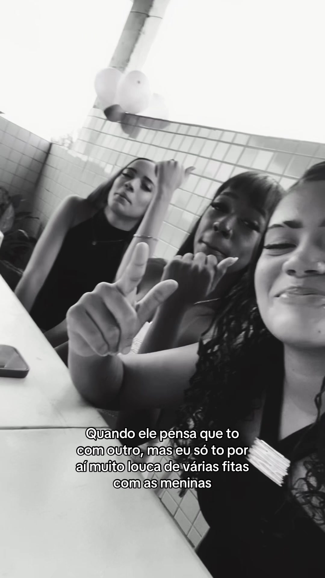 @faaeelly dos risquinhos👾