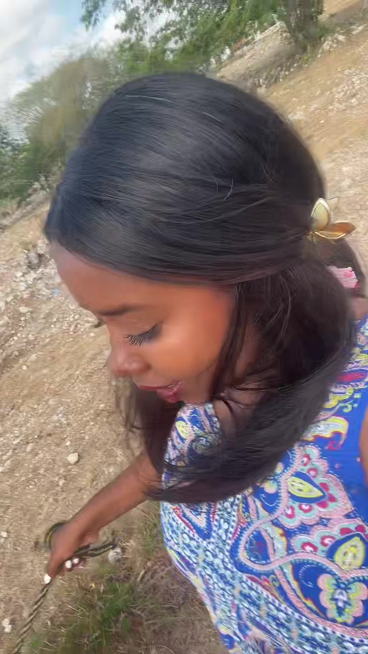 @Yisella