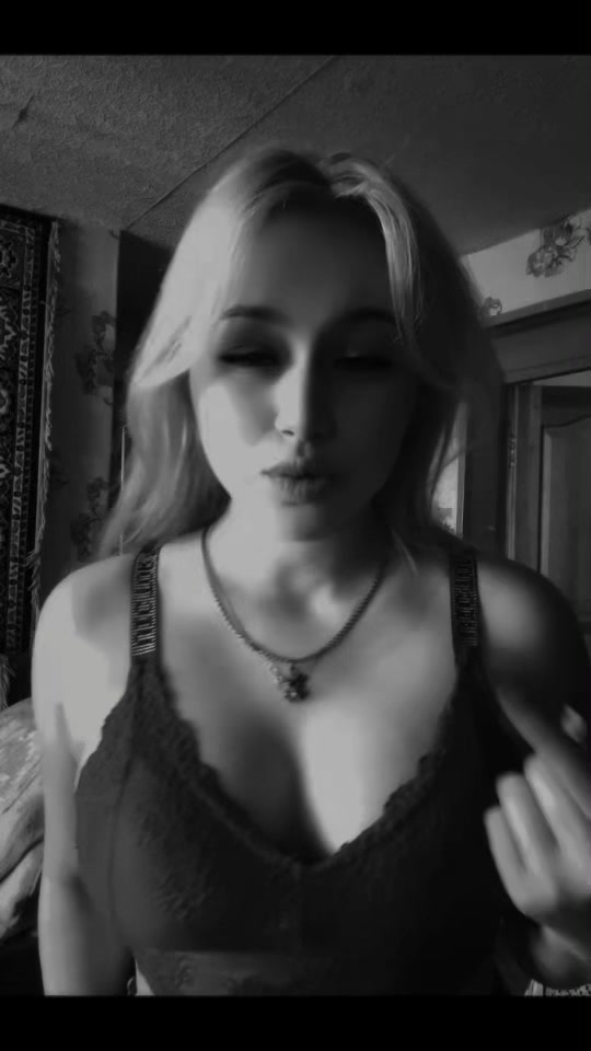 @Мышка 🐭