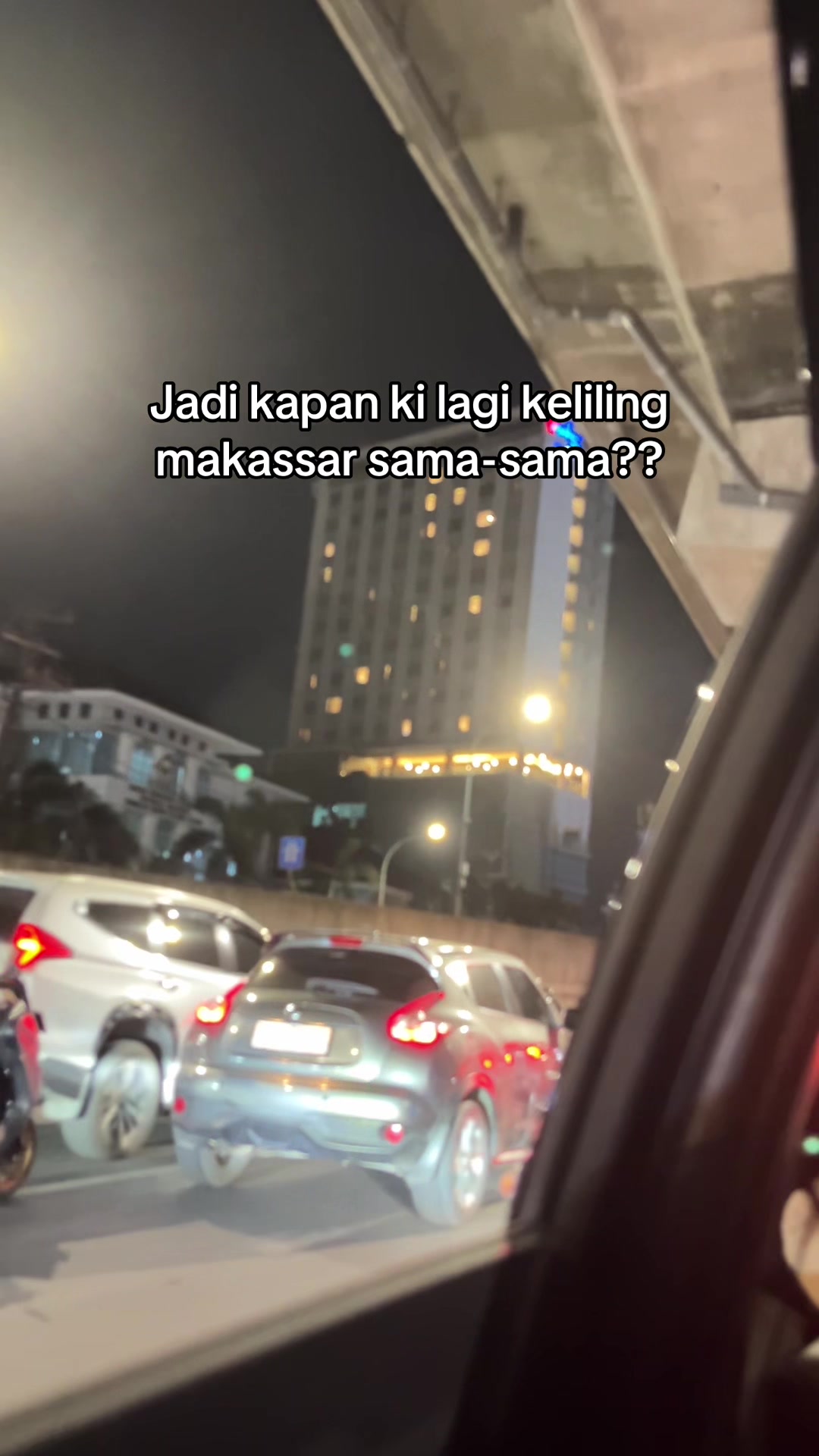 @???