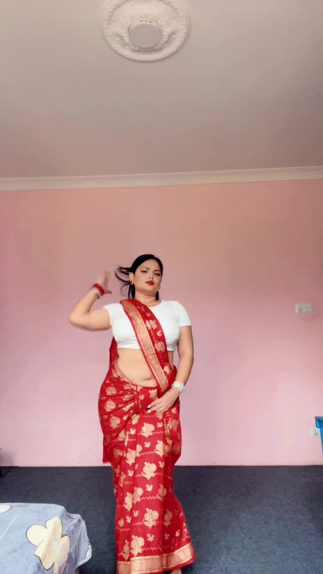 @samjuthakuri21