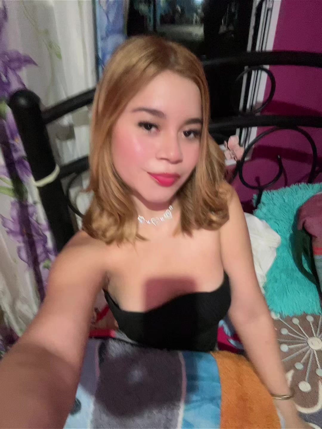 @Roxana