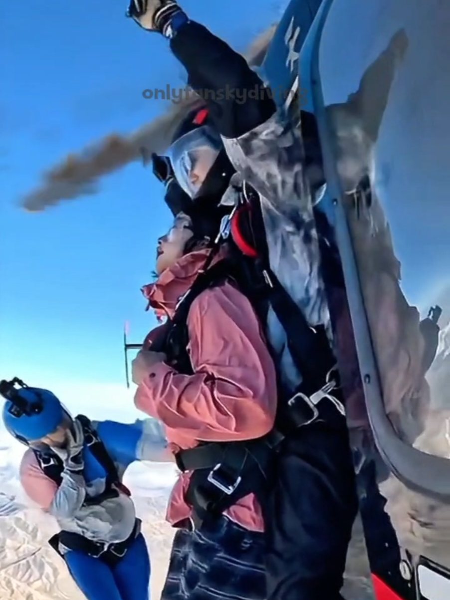 @onlyfanskydiving