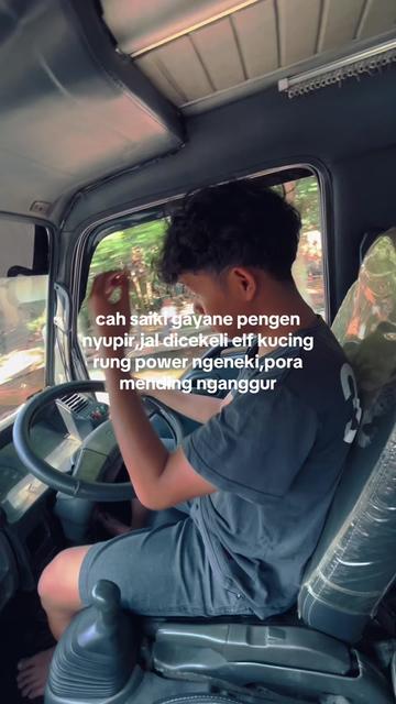 @lilih siapa dah??
