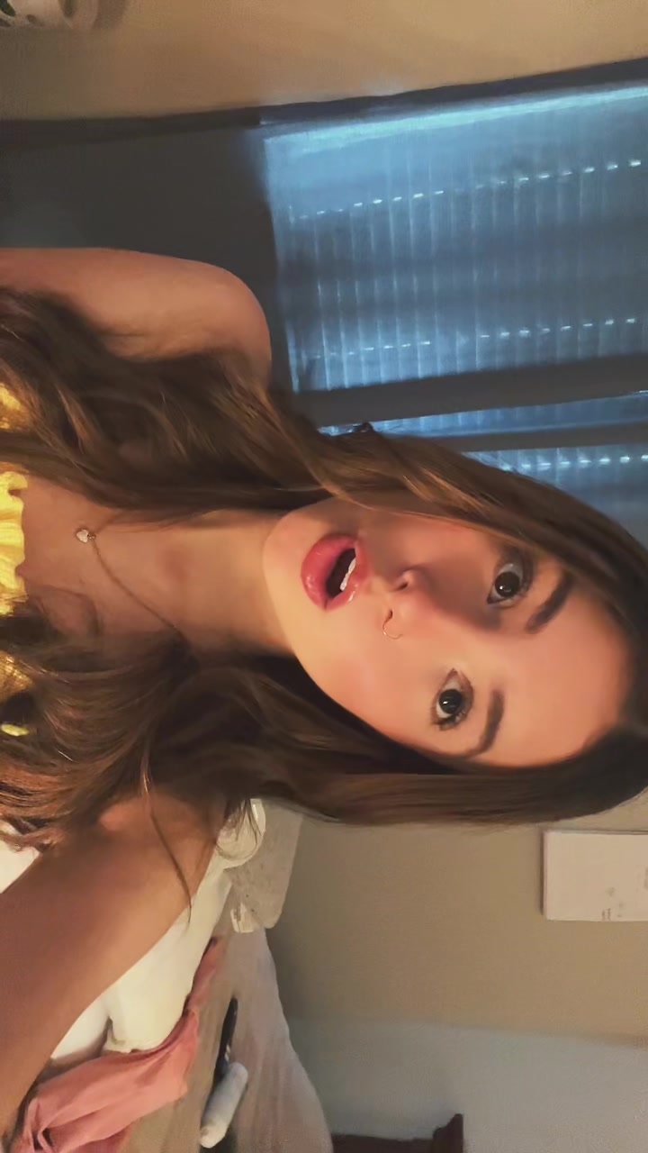 @Juliana🌻